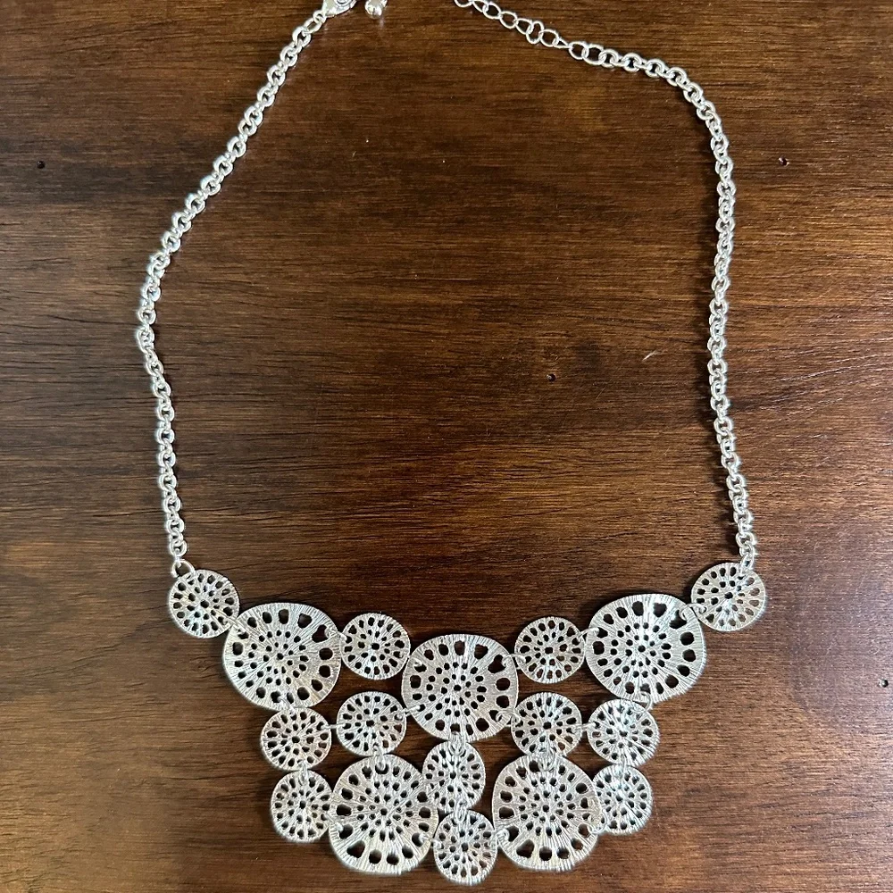 Pretty Silver Disks Statement Necklace